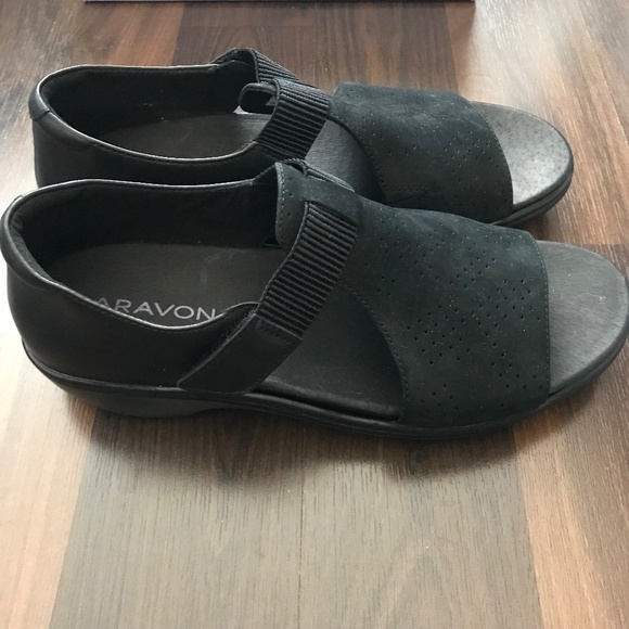 NEW Aravon Sandals Duxbury T-Strap Women's Size 9 Black - Picture 3 of 8